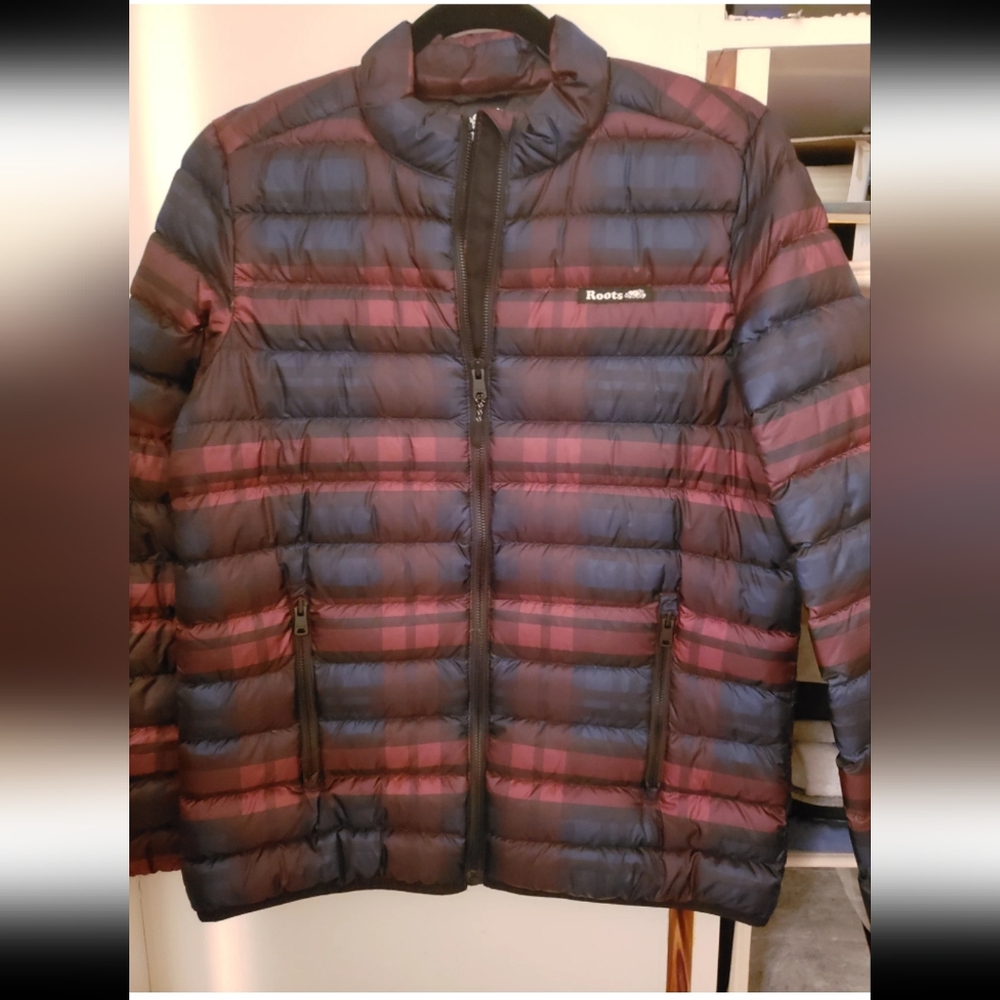 Roots Packable Down Jacket Size:M - image 1